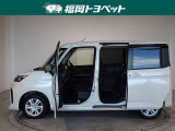 両側パワースライドドア付きだから、狭い駐車スペースなどでの 乗り降りラクラク!小さなお子さまのいるご家庭には嬉しい装備。