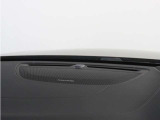 【harman/kardon】世界のオーディオファン垂涎のプレミアムサウンドシステムを搭載。原音に近い音場空間を忠実に再現。乗る人すべてに最良の音響体験を提供します。