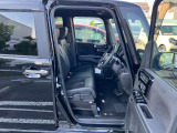1列目シートです。足元までゆったりとご乗車頂けます!!