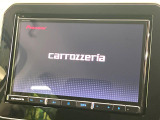 【大画面ナビ】人気の大型8インチナビを装備。存在感のある大画面はインパクト大!ナビ利用時のマップ表示は見やすく、テレビやDVDは臨場感がアップ!いつものドライブがグッと楽しくなります♪