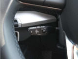 各モデルの情報がインプットされた専用テスターで過去の細かな不具合を確認し、モデルの各部位ごとに専用スペシャルツールを用いて整備します。