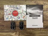 車両取扱説明書・ナビゲーション説明書・整備点検記録簿が揃っております。