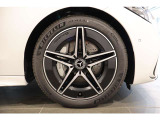 お気軽にお問い合わせください。Tel:075-325-0440 Mobile:070-2313-8676  中古車担当:時女まで