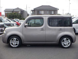 内外装およびエンジンル-ムなど専用クリ-ニング致します。車両クリ-ニングのプロが施工致しますので!高品質な1台に蘇りますよ♪(全在庫無料施工)