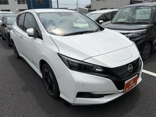 リーフ e+ X 禁煙車 純正9インチナビ