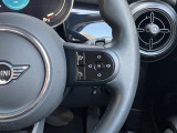 弊社お客様より頂いた下取車やデモカーが在庫の殆どを占めています。車の経歴や整備記録が分かり、ご安心してお車をお選び頂ける正規ディーラーならではのラインナップでございます。
