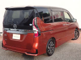 セレナ 2.0 ハイウェイスターV 
