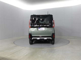 中古車の内外装の状態などをひと目で分かるよう、プロの検査員が実施した「車両検査証明書」をご用意しています。