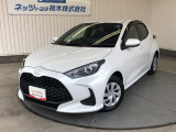 トヨタセーフティセンス搭載!走る楽しさ・低燃費・優れた安全性能を兼ね備えた1000ccコンパクトカー「ヤリス」!普段使いからお出かけに便利なスマートキー・ナビ・全方位カメラ・ETCを装備しております!