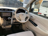 ☆内外装クリーニング☆車の隅々まで徹底的にクリーニングを行っておりますので内外装ともに綺麗な状態でご納車いたします!