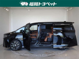 両側パワースライドドア付きだから、狭い駐車スペースなどでの 乗り降りラクラク!小さなお子さまのいるご家庭には嬉しい装備。