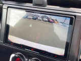 【 バックカメラ 】便利なバックカメラ装備で安全確認を頂けます。駐車が苦手な方にもオススメな便利機能です♪