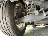 お車を安心してお乗りいただく為には、足回りの定期点検が欠かせません。サービスサポート(有償保証)では無料点検もご提供しており、安心のカーライフをお過ごしいただけるサポート体制が整っています。