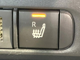 【シートヒーター】寒い日に重宝するシートヒーター!エアコンより早く温まってくれるので寒がりの人も安心ですね♪エアコンの温風は乾燥するから苦手、という方にもをおすすめです。