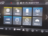 フルセグTV搭載。Bluetoothオーディオに対応しています。