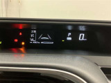充実の装備が揃った中古車で快適なカーライフを。豊富な機能で便利さを追求し、使いやすさと安心感を提供します。安全性と快適性を追求した整備済み車両で、心地よいドライブをお楽しみください。