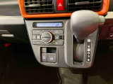 納車前にはプロのメカニックが、各部の点検を行います。ディーラーにしか出来ない品質、そしてサービスできっと満足していただけると思います!