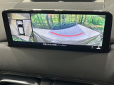【360&deg;ビューモニター】専用のカメラにより、上から見下ろしたような視点で360度クルマの周囲を確認することができます☆死角部分も確認しやすく、狭い場所での切り返しや駐車もスムーズに行えます。