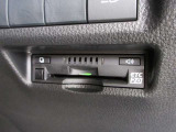 ETC2.0車載器は高速道路上に設置されたITSスポットと双方向通信を行い、ETC機能に加え安全運転をサポートする交通情報を提供してくれます☆