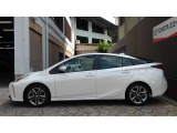 【トヨタ認定中古車】まるごとクリ-ニング(見えない所まで徹底洗浄)、車両検査証明書(車の状態を徹底検査)、ロングラン保証(買ってからも安心!)、3つの安心をセットにしたトヨタ販売店の中古車ブランドです