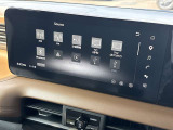 様々なオーディオソースがございます。運転中に好きな音楽を聴くことが可能です。