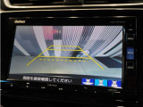 【バックカメラ】後退時も安心。リバース連動で画面が切り替わるのでとっても便利。
