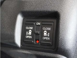◆両側電動スライドドア◆狭い駐車場でも乗り降りが楽々♪お子様が隣の車にドアを当ててしまう心配もございません!小さなお子様連れの方もこれで安心。