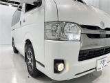 フォグランプ装着車です。暗い夜道の車両前方を明るく照らします