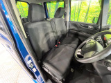 運転席シート廻りは使用感も少なく、良好な状態となっています。丁寧に使われていたことがよくわかりますね。