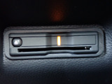 ■【ETC車載器】が装備されています。セットアップをしてお渡しとなり、ETCカードを差し込むだけで高速道路の利用が可能です。