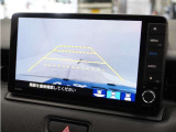 ◆バックカメラ◆リバースにするだけで映ります、後方の安全確認や、狭い駐車場での車庫入れ、雨の日や夜間など視界の悪い時に便利です!安全にバックする為には欠かせない装備です。