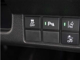◆パーキングセンサーシステム◆車庫入れの時などに近くに障害物がある場合、障害物までの距離を音で知らせてくれます。