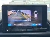バックカメラも付いています! 運転が不慣れな方でも安心して駐車が可能です!