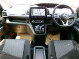 セレナ 1.2 e-POWER ハイウェイスターV 