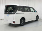 バックカメラ付きです♪車庫入れの苦手な方も安心ですね♪♪
