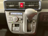 納車前にはプロのメカニックが、各部の点検を行います。ディーラーにしか出来ない品質、そしてサービスできっと満足していただけると思います!
