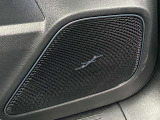 メルセデス・ベンツの定める厳しい基準をクリアしたお車のみをご案内させて頂きます。納車前整備はメーカー規定に基づき最大100項目にも及ぶ点検を熟練のメカニックによって行いご納車させて頂きます。