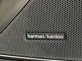 音にも拘りのハーマンカードン・サラウンドサウンドシステム!