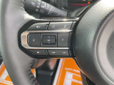 操作のしやすさが分かるスイッチ類。装備有無と配置、文字消えや使用感までチェックできます。