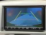 【バックモニター】駐車時に後ろの映像がナビゲーションにうつるので駐車がらくらく★車庫入れが心配な方もバックモニターで安心★