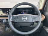 ステアリングスイッチ搭載!ハンドルひとつで手を離さなくても運転中視線をそらさなくても操作が出来て便利です