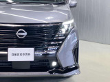 【ハイビームアシスト】先行車または対向車や周囲の明るさなどに応じ、自動的にハイビーム(上向き)とロービーム(下向き)を切り替えます!