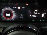 e-POWER専用メーターはモーター出力、エネルギーフロー表示、各種燃費表示機能、バッテリー残量、デジタル時計、航続可能距離、サービスインターバルなどが表示されます。 走行距離 5629km