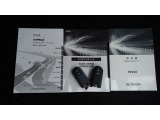 点検記録簿や車両の説明書も完備◎ 緊急時の対応やスイッチ類の使い方等、いざという時にしっかり確認できるので重宝します♪