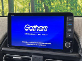 【メーカー純正9インチナビ】インテリアに溶け込むスタイリッシュな「専用設計」メーカーナビを装備♪視認性や操作性など基本性能にも優れ、より上質なカーライフをお楽しみいただけます。