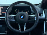 BMW Premium Selection 江戸川は、約20台の展示スペースがあり、常時新車拠店より厳選された認定中古車が続々と入庫しております。