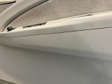 ドアの内張りにキズあります。