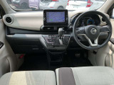 広々とした視界を体感できます。運転が楽しくなりますね。