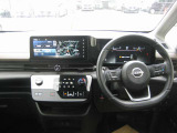 セレナ 1.4 e-POWER ハイウェイスターV 