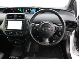運転席廻りです。